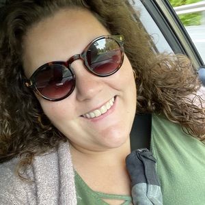 Meet your Posher, Dancey